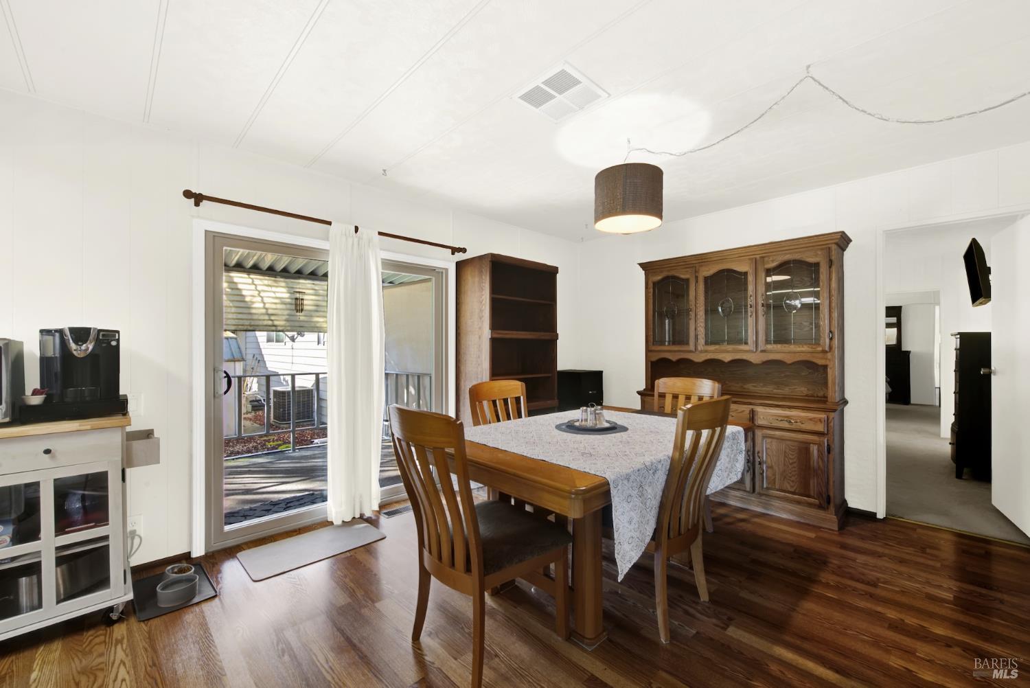 199 Lemon Tree Circle Vacaville, CA 95687 - Photo 21 of 56 Newer Patio Door Too