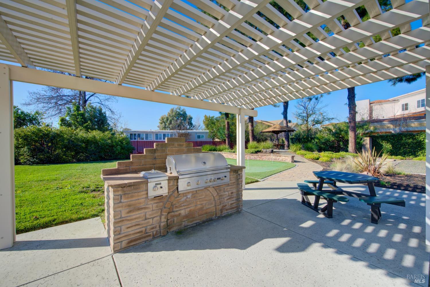 199 Lemon Tree Circle Vacaville, CA 95687 - Photo 47 of 56 Outdoor BBQ Area at Clubhouse