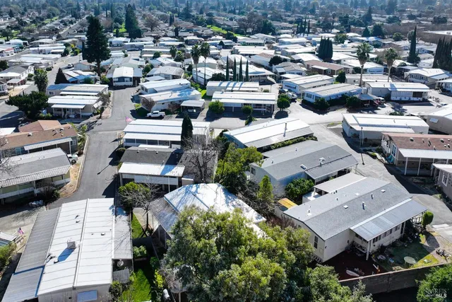 $158,000 | 199 Lemon Tree Circle, Vacaville, CA 95687