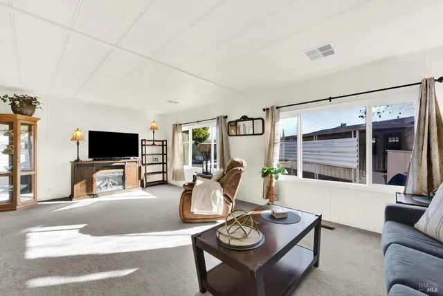 $158,000 | 199 Lemon Tree Circle, Vacaville, CA 95687