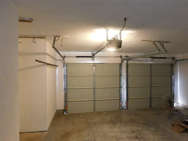 a view of a garage