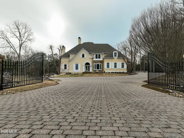 $1,850,000 | 408 Fairway Estates Drive, Blountville, TN 37617