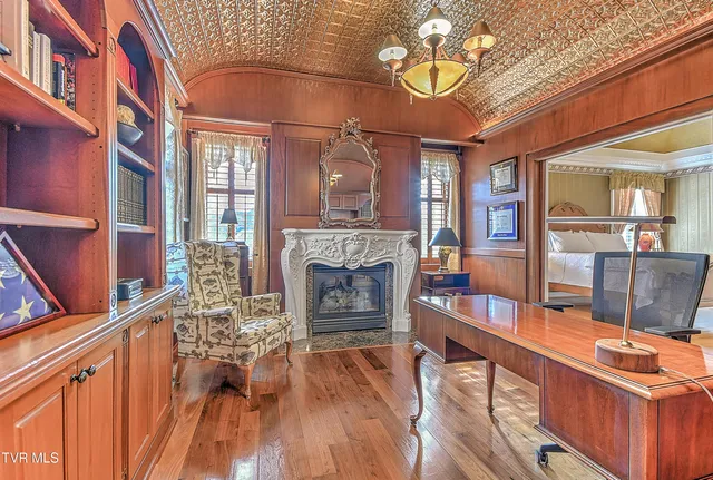 $1,850,000 | 408 Fairway Estates Drive, Blountville, TN 37617