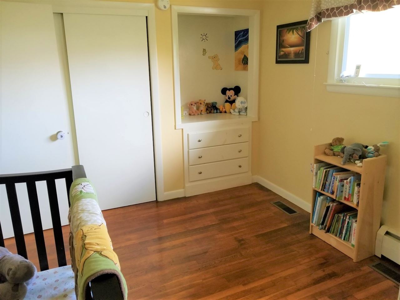 272 Lund Road Nashua, NH 03060 - Photo 8 of 17