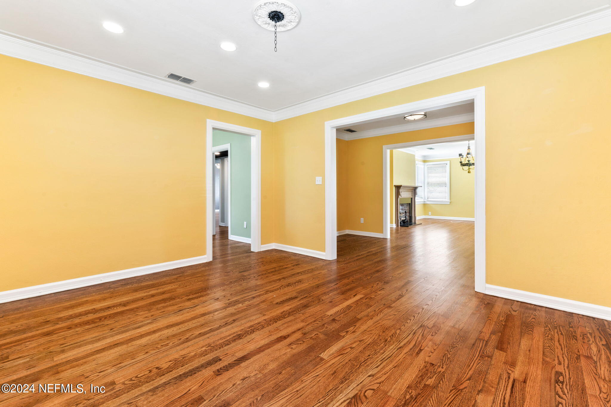 1326 Pinetree Road Jacksonville, FL 32207 - Photo 11 of 44 ISO_1326 Pinetree Rd_JAX FL_017
