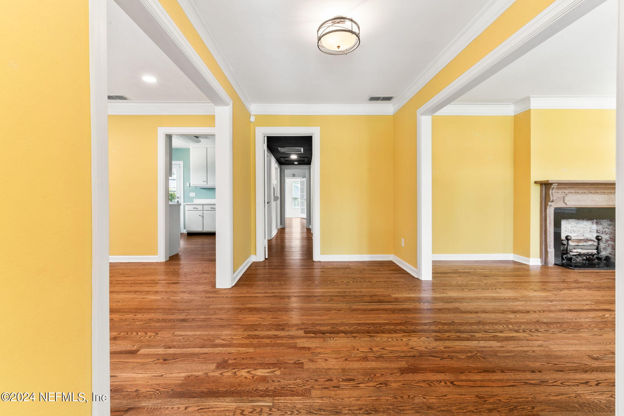 1326 Pinetree Road Jacksonville, FL 32207 - Photo 6 of 44 ISO_1326 Pinetree Rd_JAX FL_006