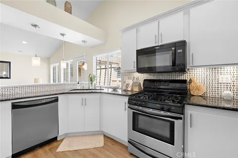 $699,900 | 26433 Portola, Mission Viejo, CA 92692