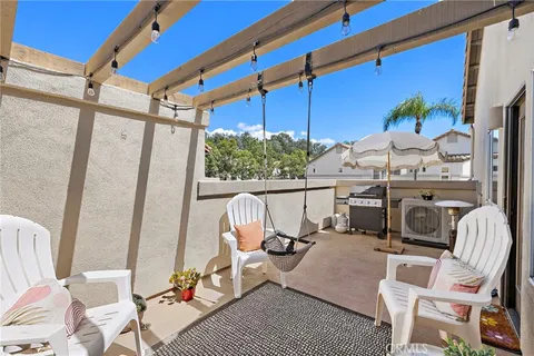 $699,900 | 26433 Portola, Mission Viejo, CA 92692