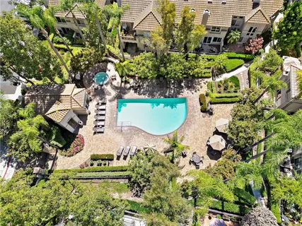 $699,900 | 26433 Portola, Mission Viejo, CA 92692