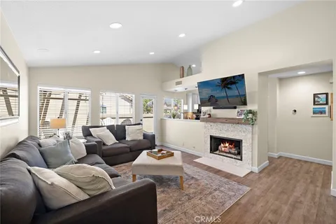 $699,900 | 26433 Portola, Mission Viejo, CA 92692