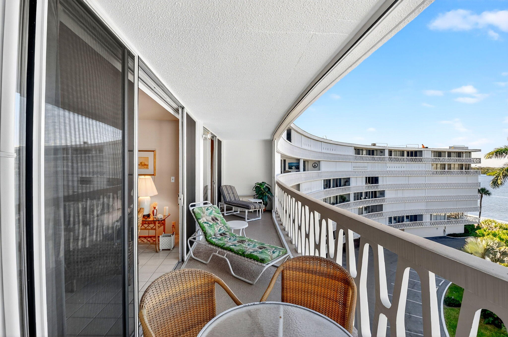 2505 South Ocean Boulevard, Unit 601 Palm Beach, FL 33480 - Photo 14 of 56 30-web-or-mls-DSC_5581