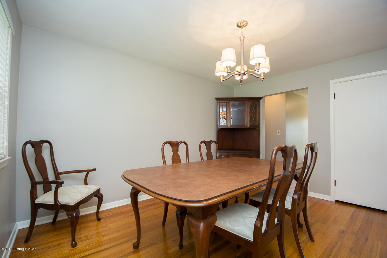 3247 Beals Branch Road Louisville, KY 40206 - Photo 12 of 48 Formal Dining Room
