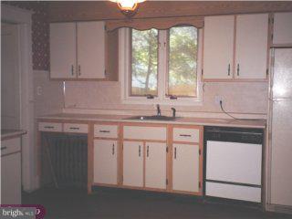 12 Farm Road Wayne, PA 19087 - Photo 4 of 6
