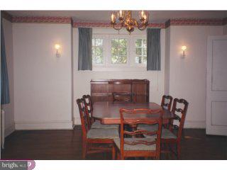 12 Farm Road Wayne, PA 19087 - Photo 5 of 6