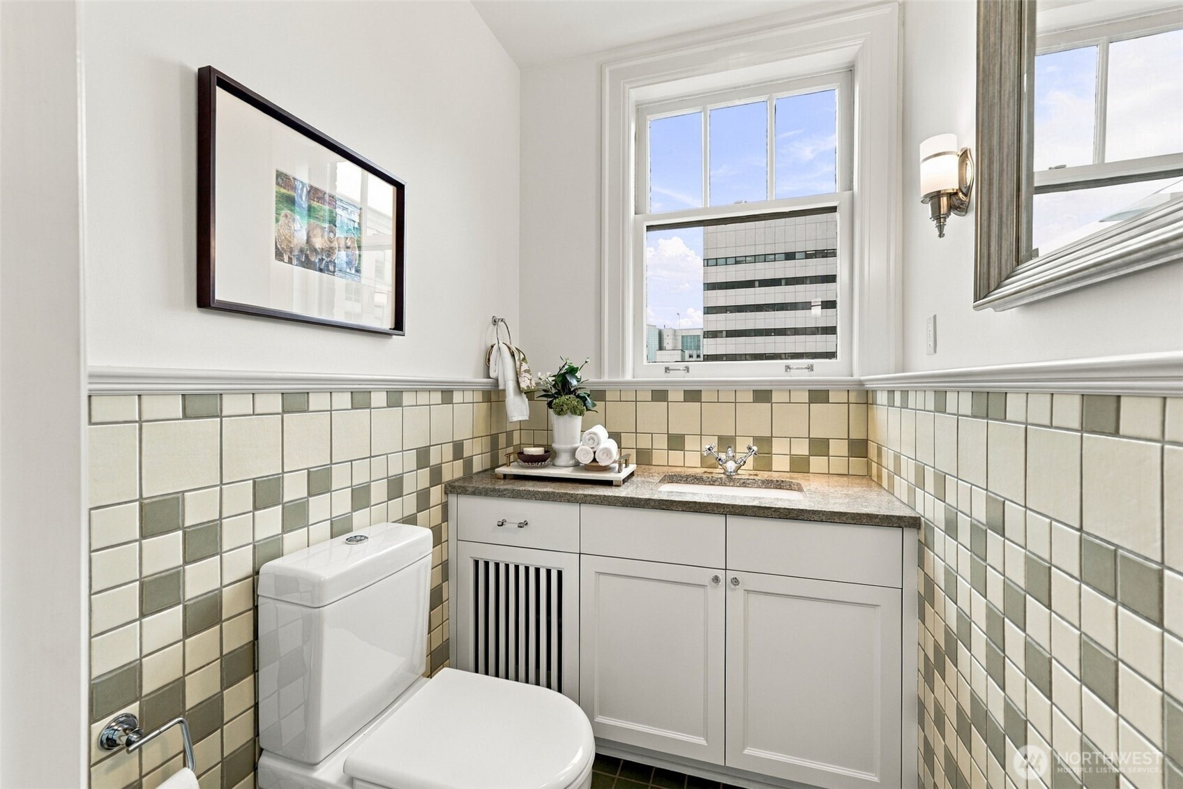 1223 Spring Street, Unit 1200 Seattle, WA 98104 - Photo 24 of 40 Gallery Image 24