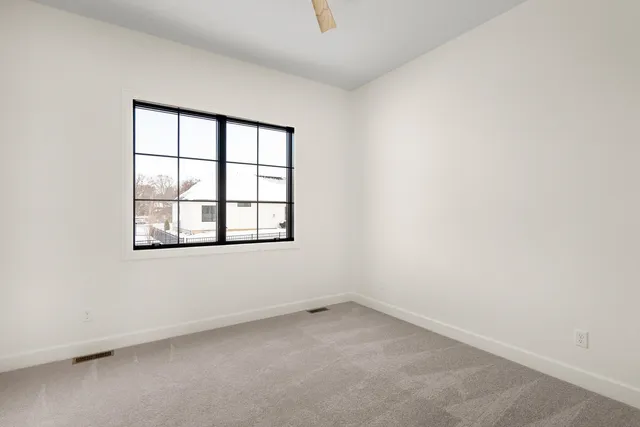 $789,900 | 7131 Alvie Lane, Bettendorf, IA 52722