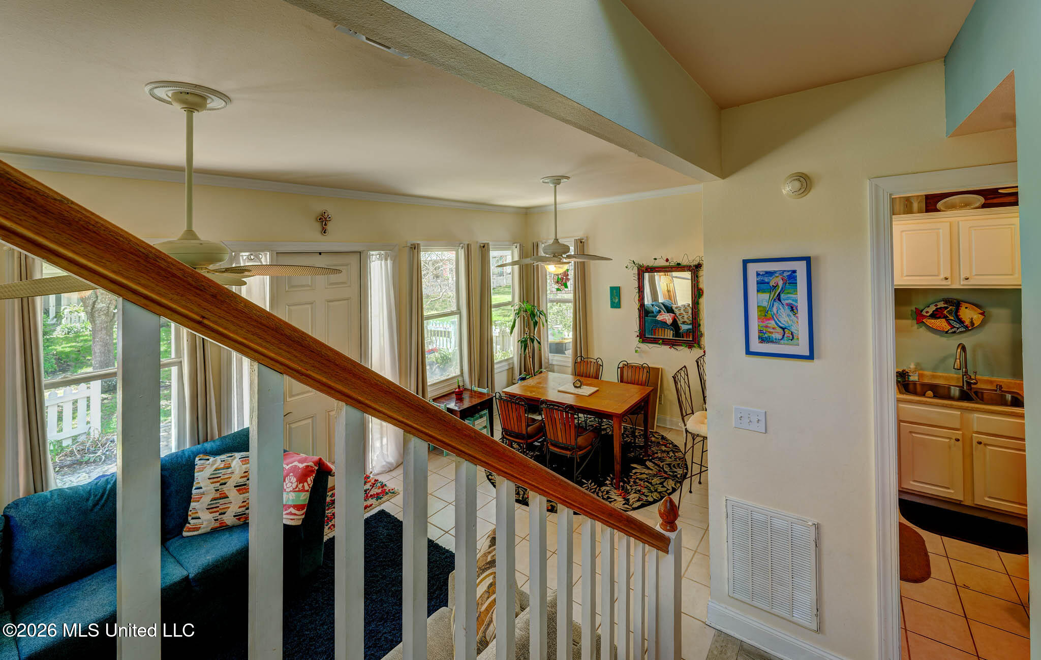 17 Chapel Hill Road Bay St. Louis, MS 39520 - Photo 23 of 33 44Interior01