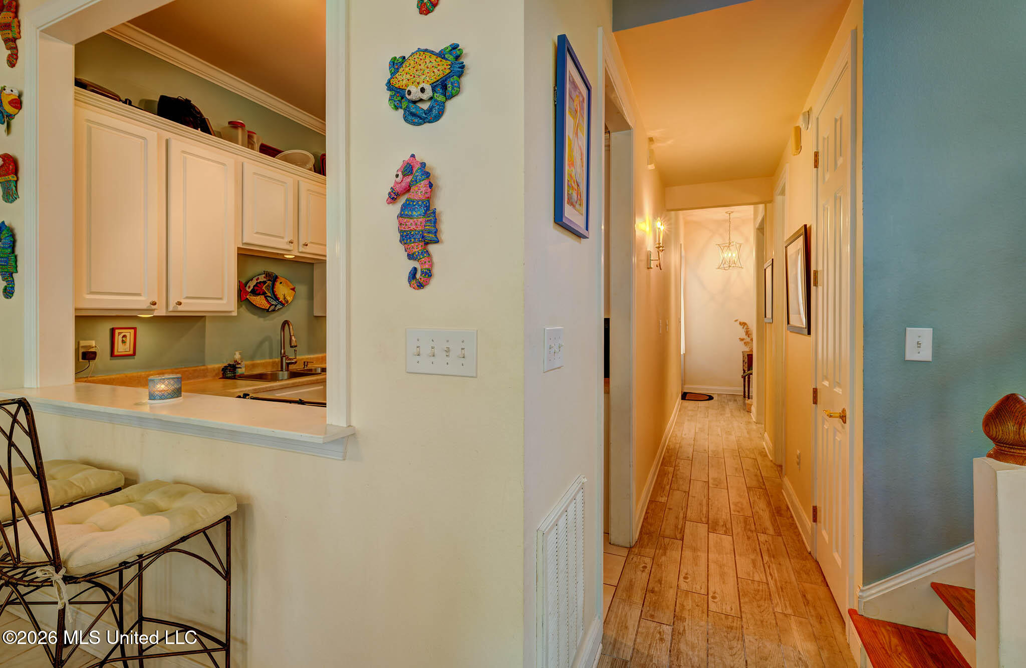 17 Chapel Hill Road Bay St. Louis, MS 39520 - Photo 10 of 30 24Interior01