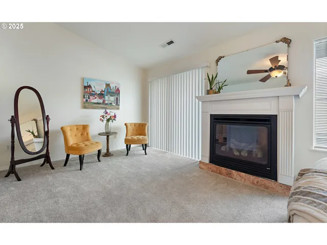 $379,900 | 417 Harris Lane, Oregon City, OR 97045