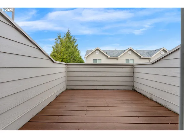 $379,900 | 417 Harris Lane, Oregon City, OR 97045