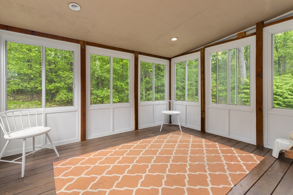 5 Alexandra Road Lynnfield, MA 01940 - Photo 18 of 35 Gallery Image 18