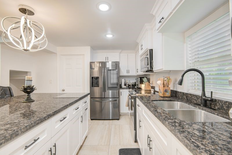 1256 2nd Street Clute, TX 77531 - Photo 15 of 43