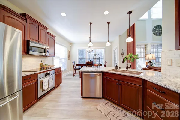 $800,000 | 4763 River Hills Drive, Denver, NC 28037