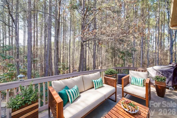 $800,000 | 4763 River Hills Drive, Denver, NC 28037