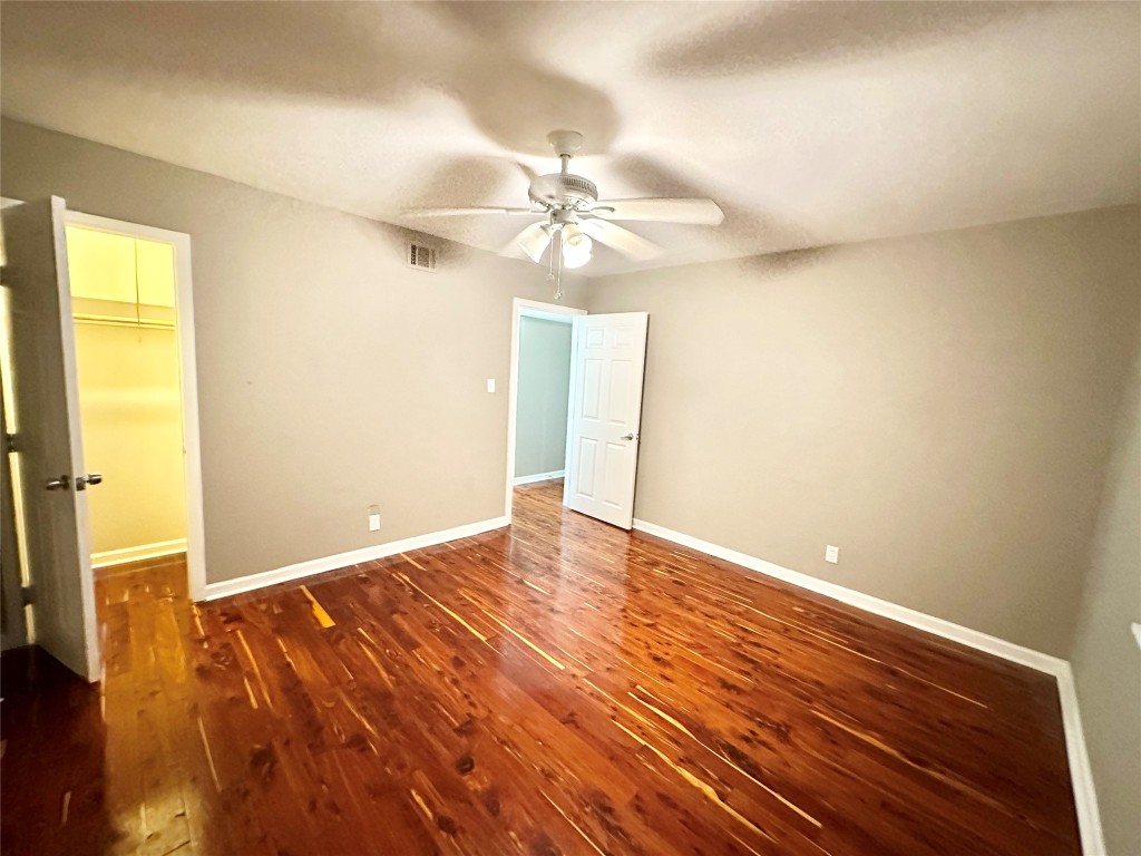 1302 South Quinlan Park Road Austin, TX 78732 - Photo 32 of 40