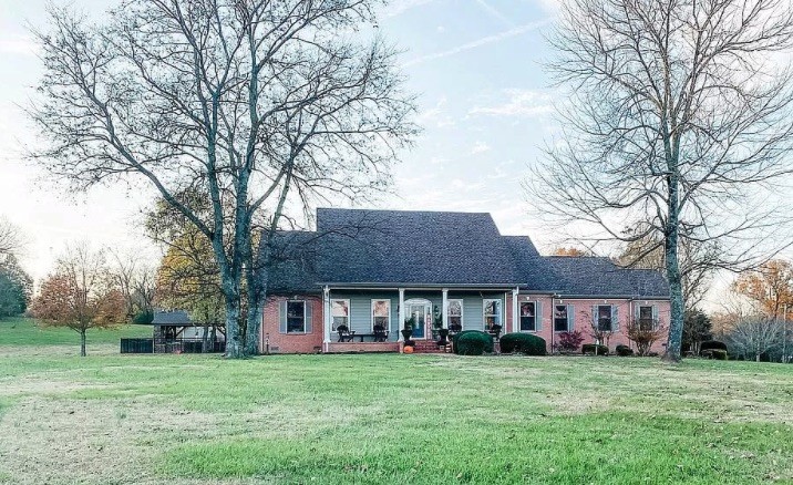 1696 Voss Road Columbia, TN 38401 - Photo 1 of 1 Gallery Image 1