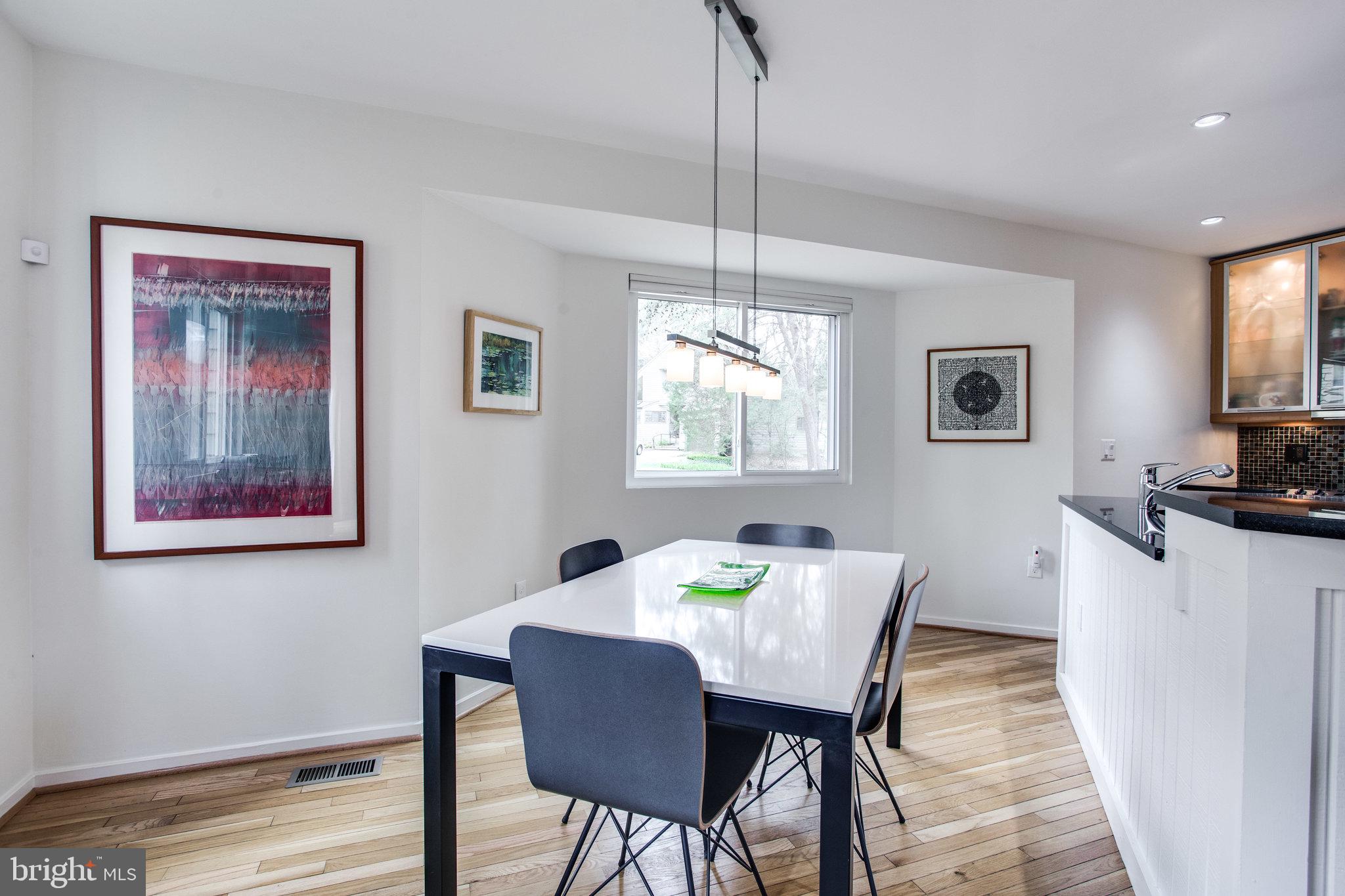 1670 Cedar Hollow Way Reston, VA 20194 - Photo 13 of 34 Gallery Image 13