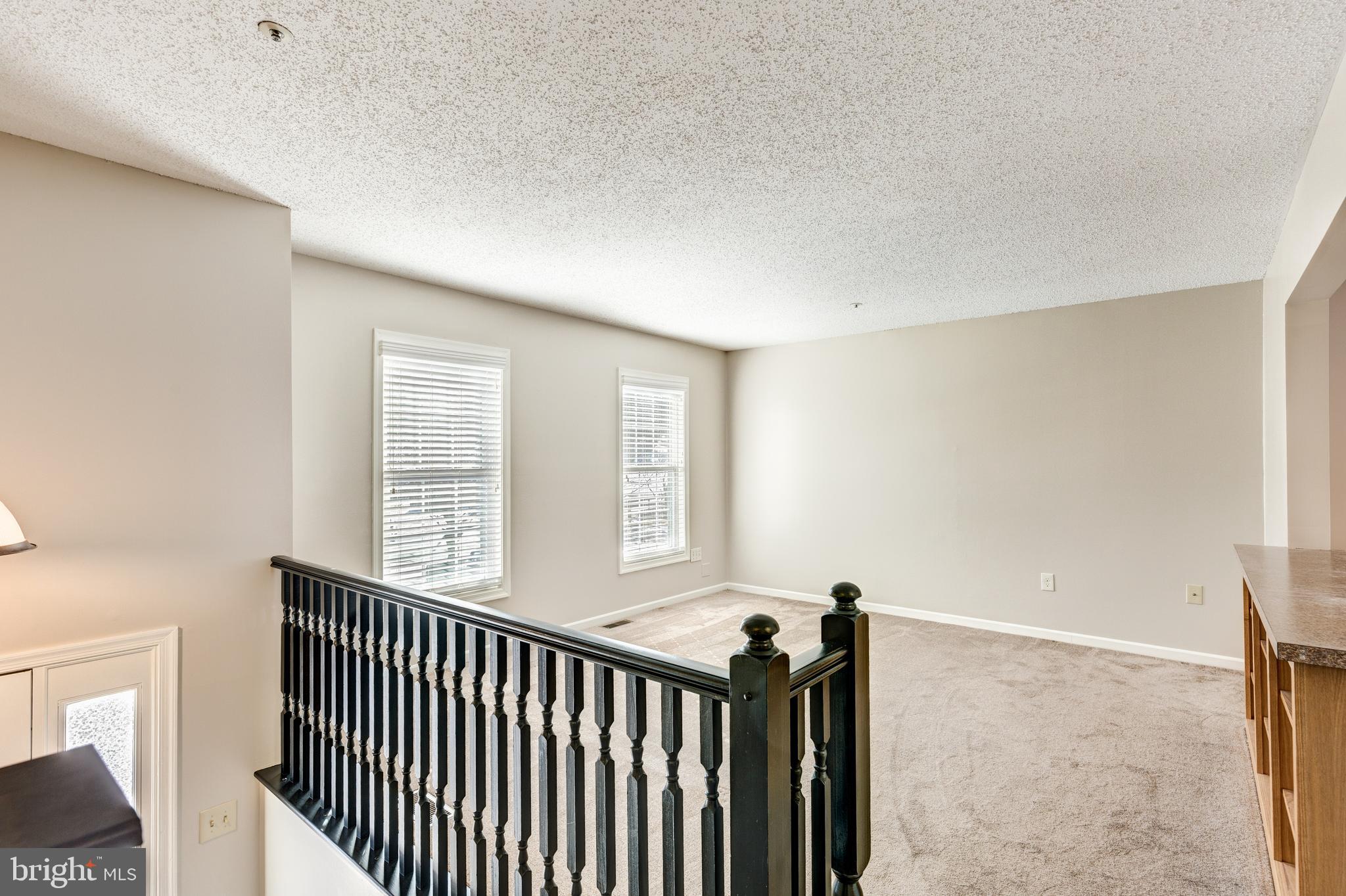 306 North Cranberry Road Westminster, MD 21157 - Photo 3 of 26 FRESHLY PAINTED THROUGHOUT