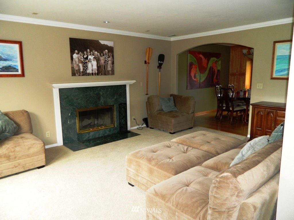 24201 16th Place Southeast Bothell, WA 98021 - Photo 3 of 6