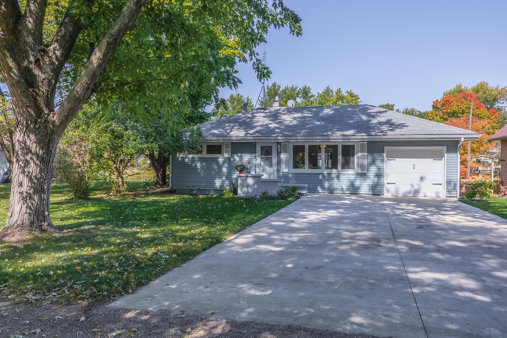 17452 Walden Road Hudson, IL 61748 - Photo 31 of 37 Gallery Image 31