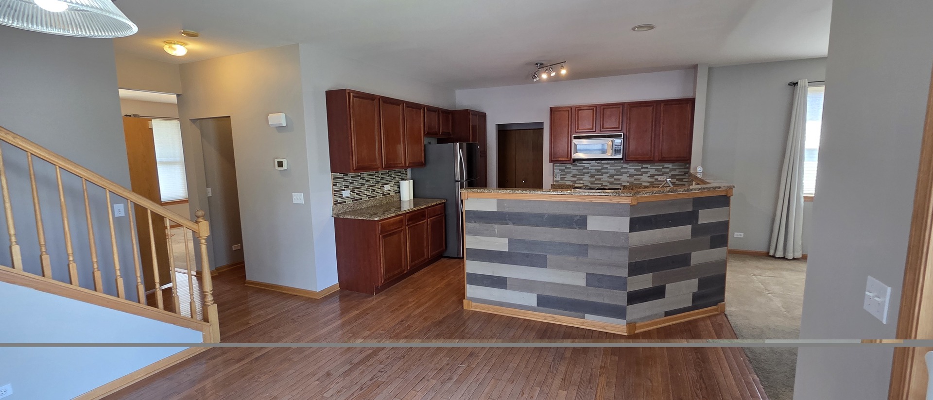 697 Periwinkle Lane Aurora, IL 60504 - Photo 6 of 50