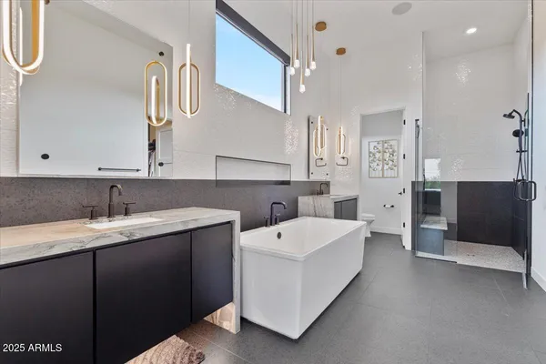 $2,450,000 | 17237 East Desert Vista Trail, Rio Verde, AZ 85263