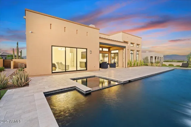 a view of outdoor space with city view