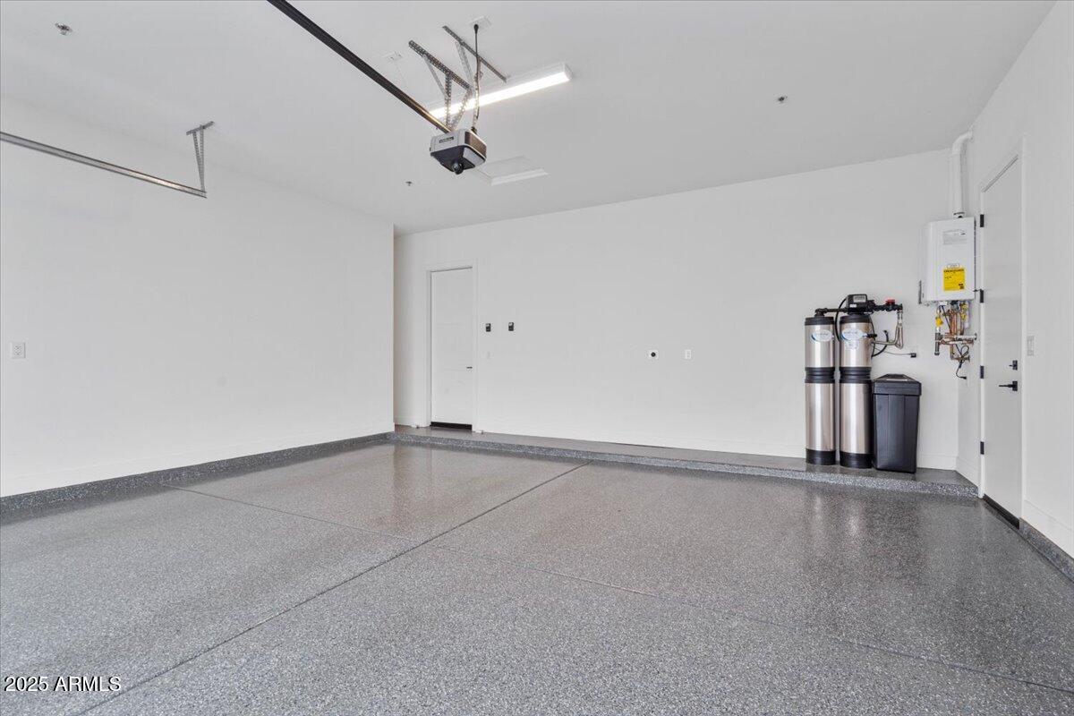 17237 East Desert Vista Trail Rio Verde, AZ 85263 - Photo 86 of 95 a view of an empty room