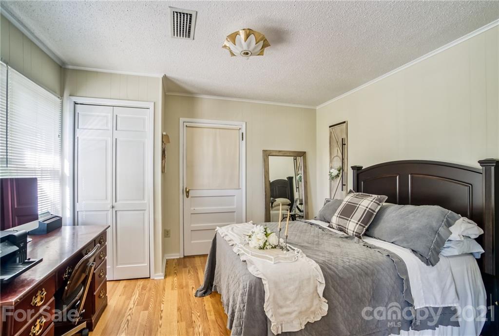 4573 Buffalo Shoals Road Maiden, NC 28650 - Photo 14 of 31 Gallery Image 14
