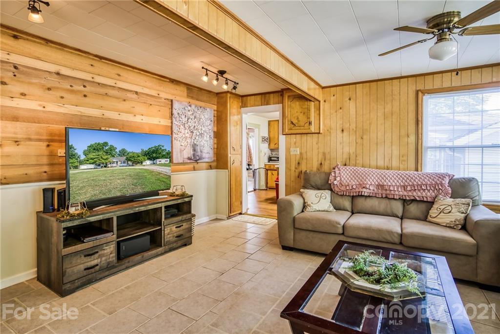 4573 Buffalo Shoals Road Maiden, NC 28650 - Photo 20 of 31 Gallery Image 20