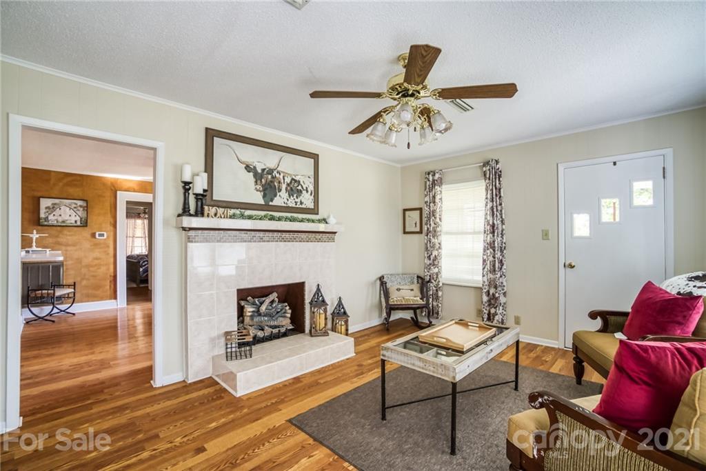 4573 Buffalo Shoals Road Maiden, NC 28650 - Photo 5 of 31 Gallery Image 5