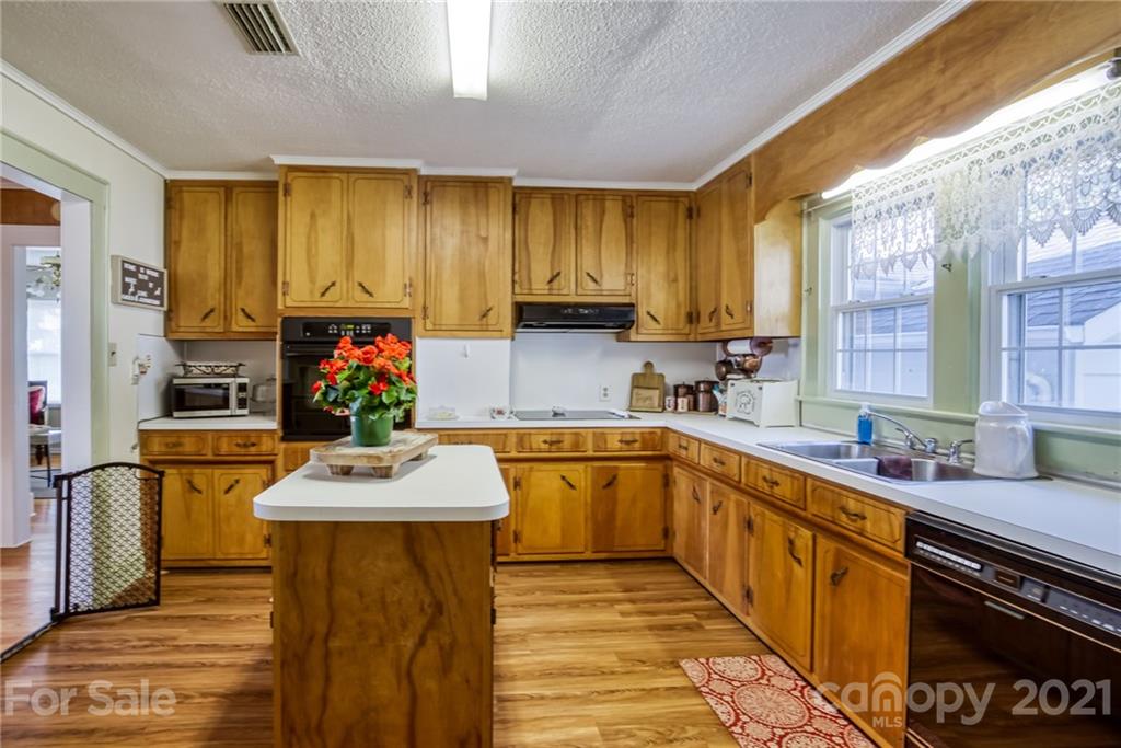 4573 Buffalo Shoals Road Maiden, NC 28650 - Photo 10 of 31 Gallery Image 10