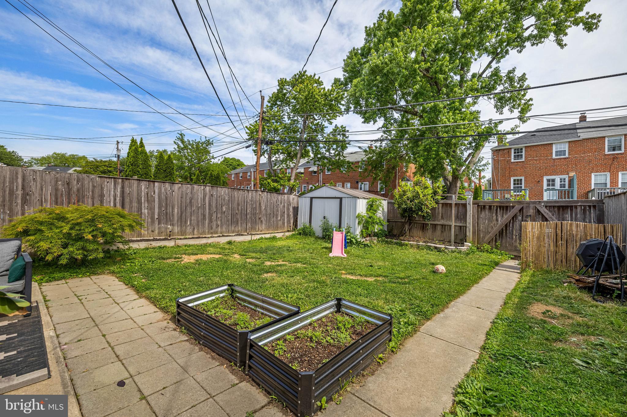 1620 Hardwick Road Towson, MD 21286 - Photo 37 of 38 a view of a backyard with sitting area