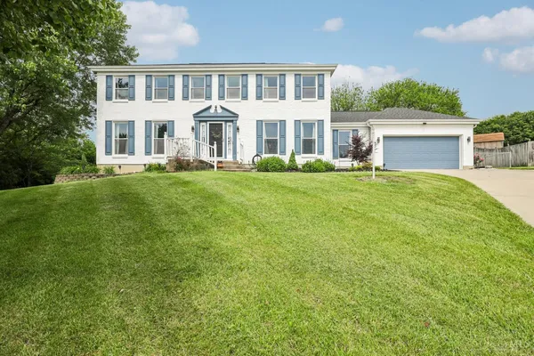 $425,000 | 247 Heathrow Court, Hamilton, OH 45013