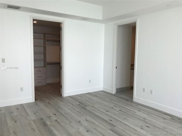 $3,450,000 | 16901 Collins Avenue, Unit 1201, Sunny Isles Beach, FL 33160