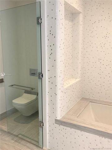 $3,450,000 | 16901 Collins Avenue, Unit 1201, Sunny Isles Beach, FL 33160