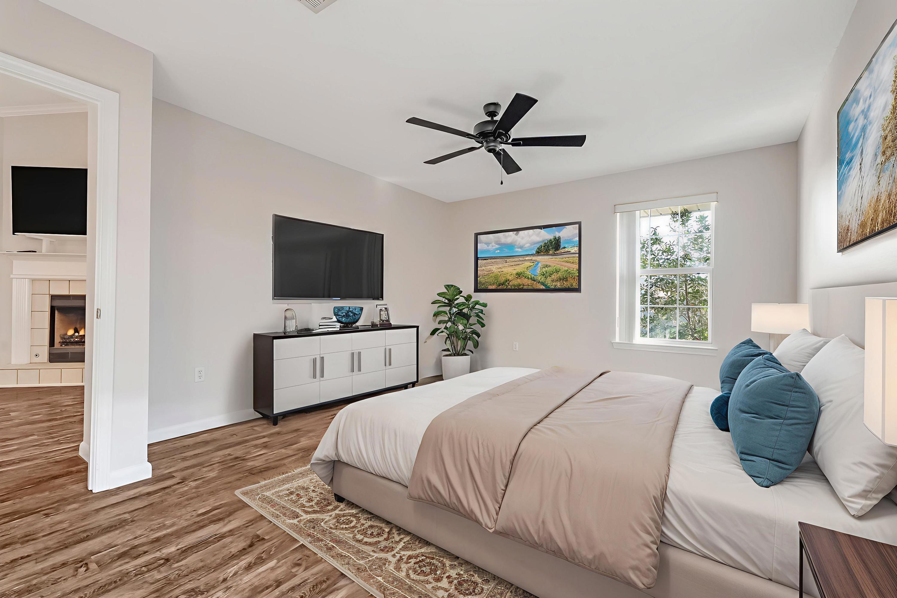 9773 Leeward Way Navarre, FL 32566 - Photo 23 of 43 Owners Suite