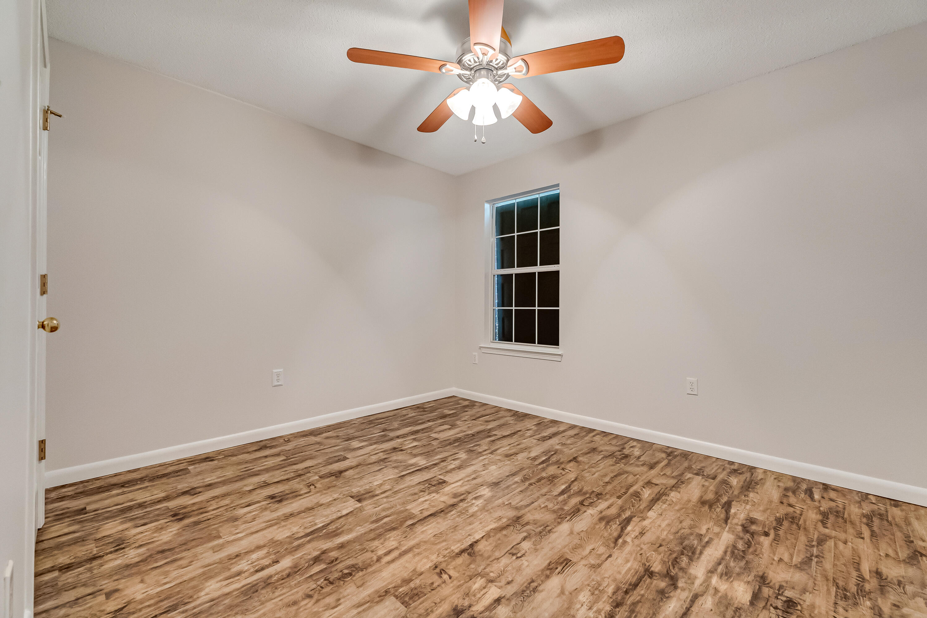 9773 Leeward Way Navarre, FL 32566 - Photo 34 of 43 Additional Bedroom