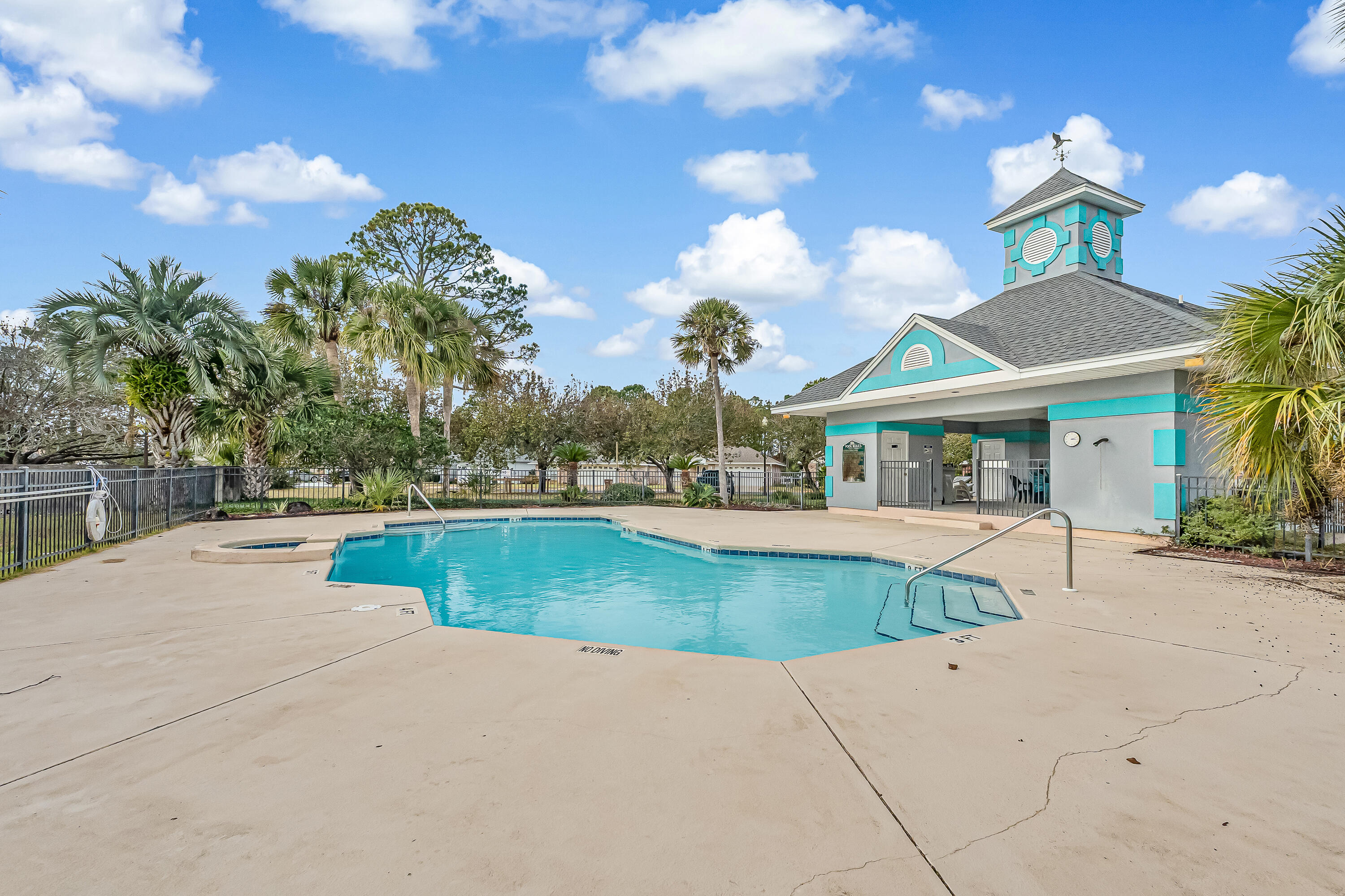 9773 Leeward Way Navarre, FL 32566 - Photo 42 of 43 Community Pool