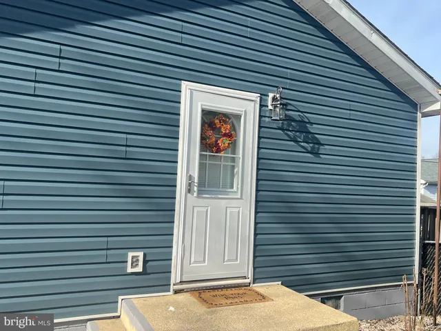 a view of a door of a building